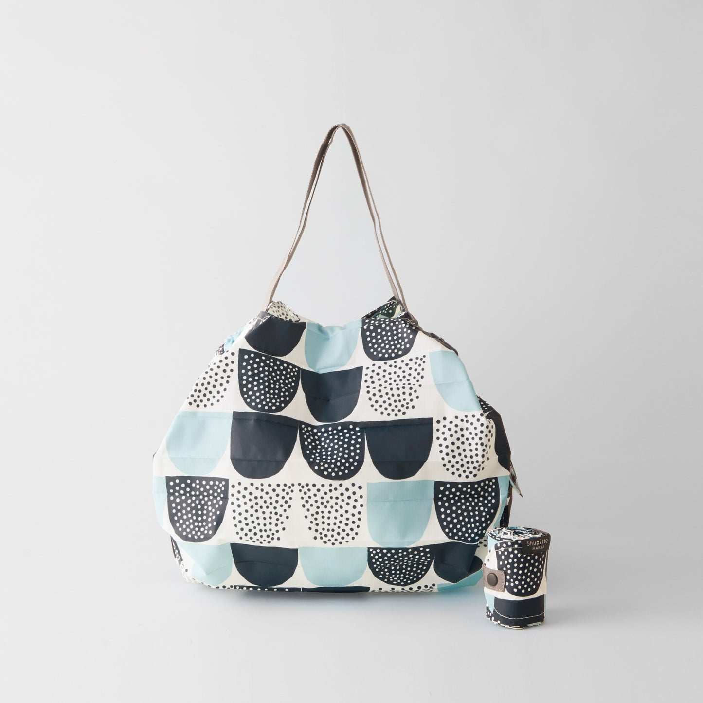 Shupatto one pull foldable bag