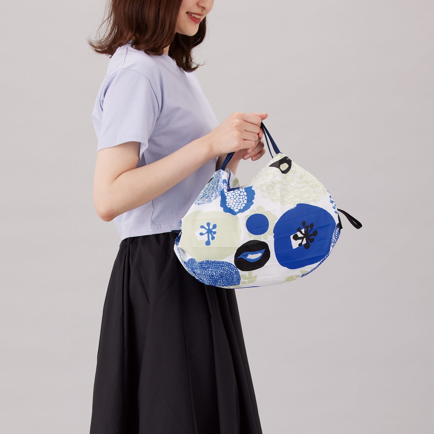 Shupatto one pull foldable bag
